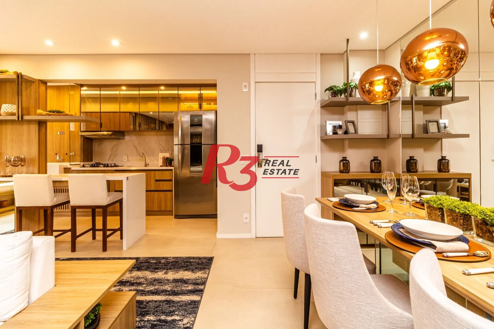 Apartamento com 2 quartos à venda, 63 m² por R$ 700.000 - Marapé - Santos/SP
