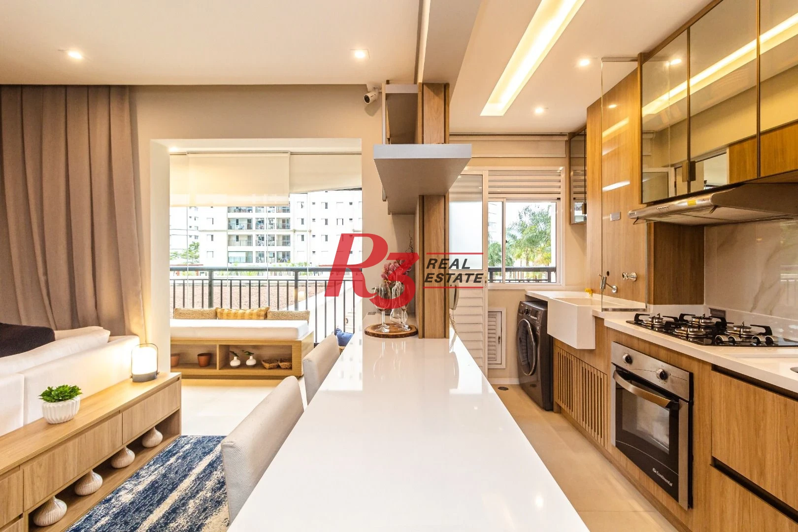 Apartamento com 2 quartos à venda, 63 m² por R$ 700.000 - Marapé - Santos/SP