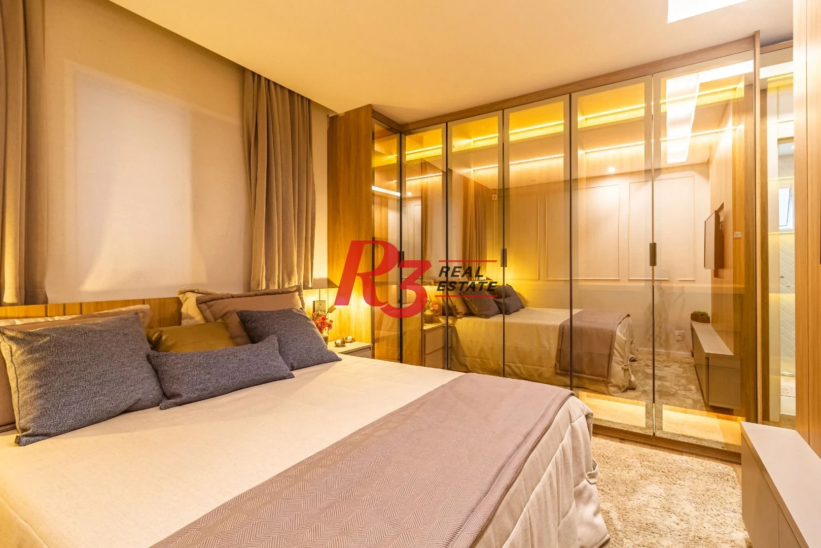 Apartamento com 2 quartos à venda, 63 m² por R$ 700.000 - Marapé - Santos/SP