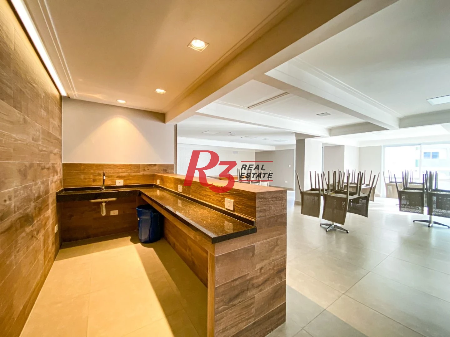 Apartamento com 3 dormitórios à venda, 133 m² - Canto do Forte - Praia Grande/SP