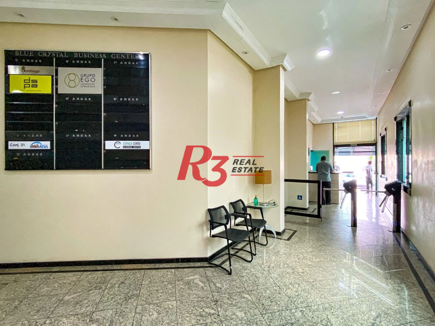 Sala para alugar, 115 m² por R$ 4.400/pacote mensal - Vila Mathias - Santos/SP