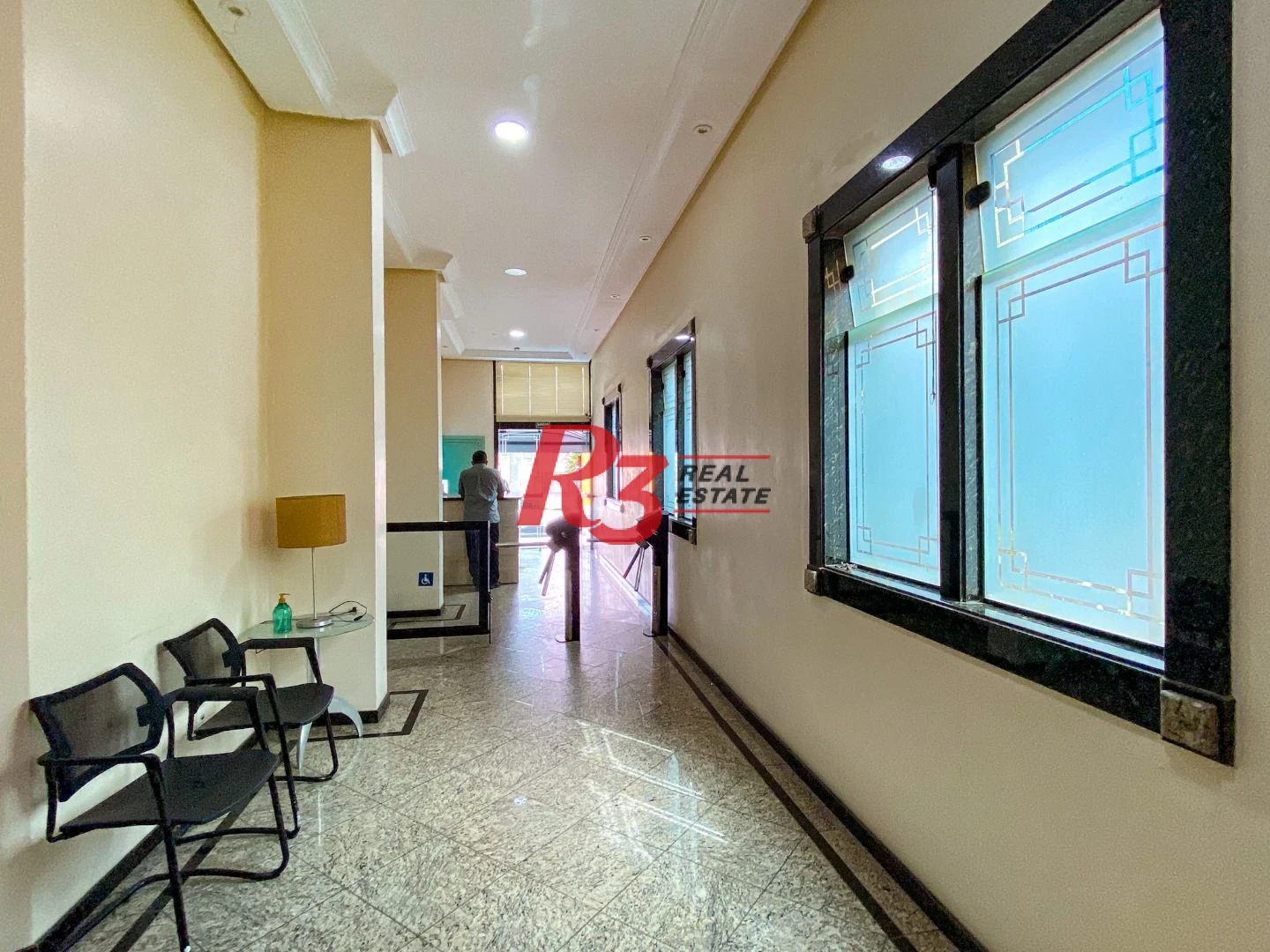 Sala para alugar, 115 m² por R$ 4.400/pacote mensal - Vila Mathias - Santos/SP