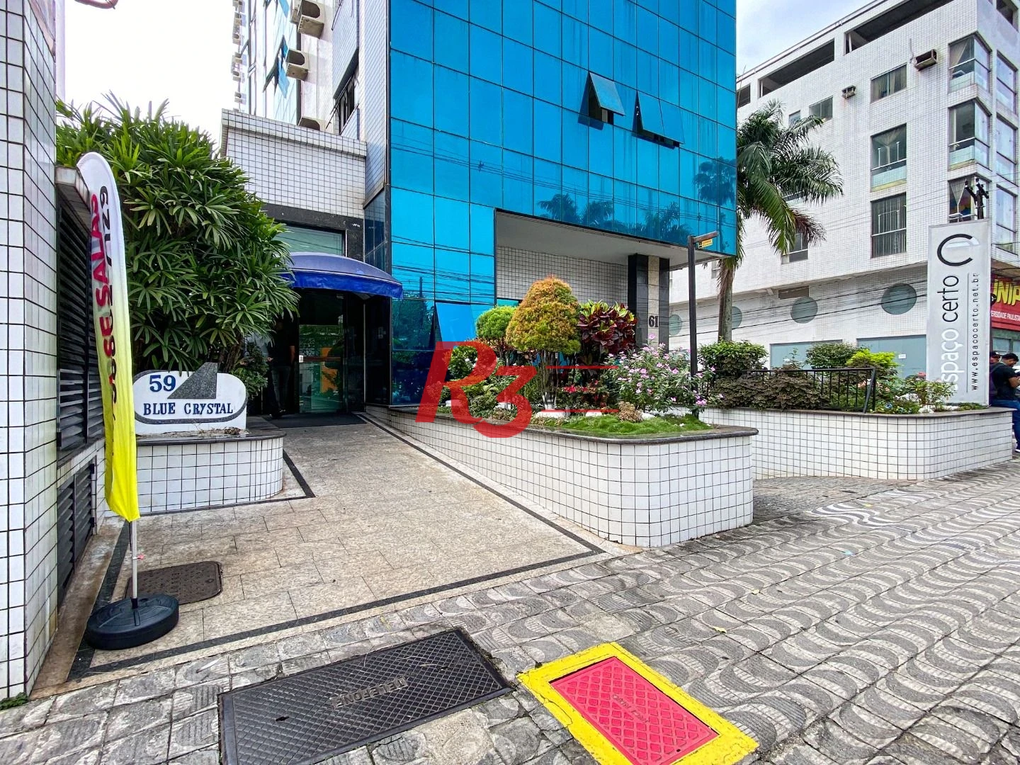 Sala para alugar, 115 m² por R$ 4.400/pacote mensal - Vila Mathias - Santos/SP