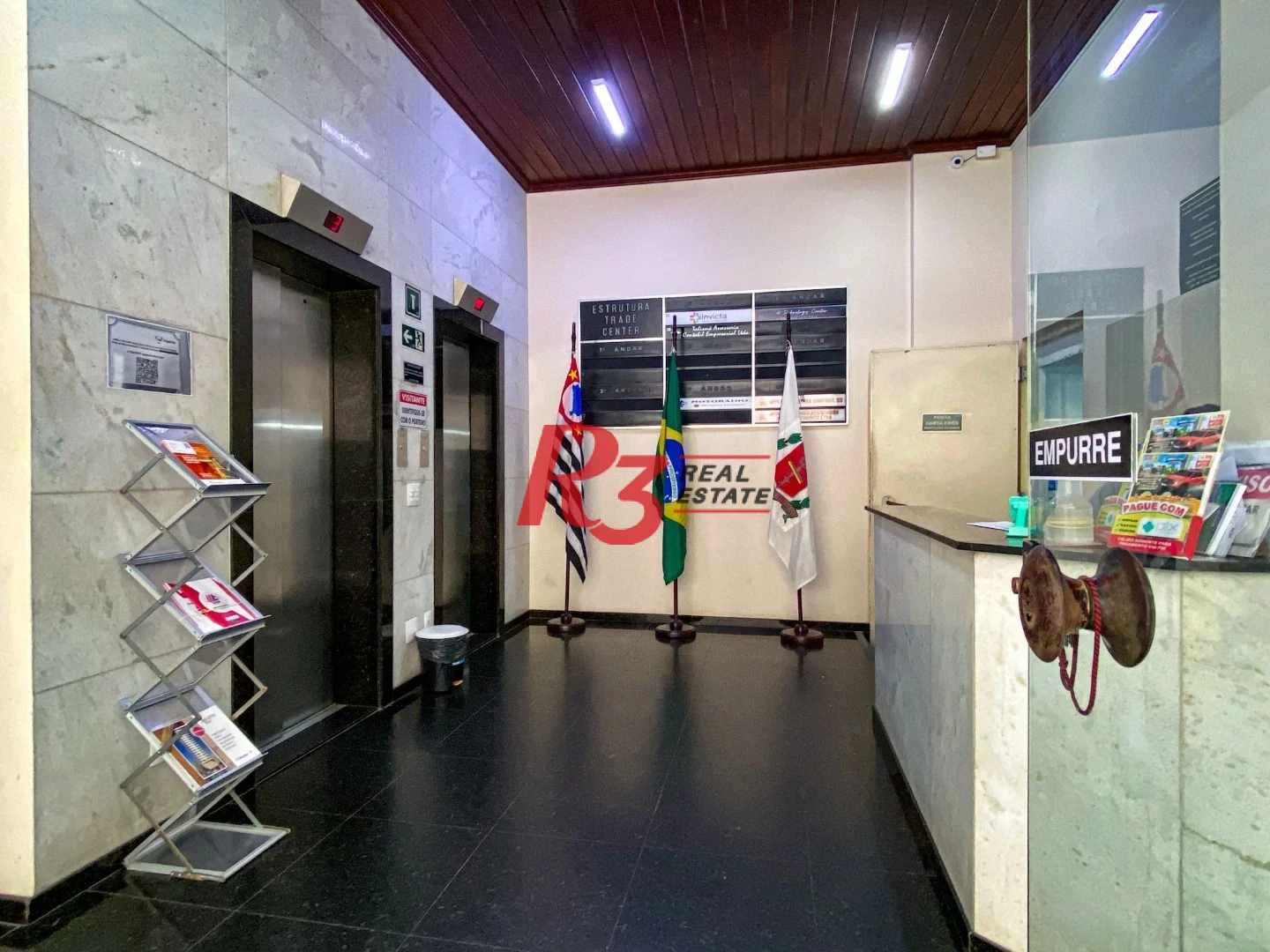 Sala para alugar, 121 m² por R$ 5.000,00/mês - Gonzaga - Santos/SP