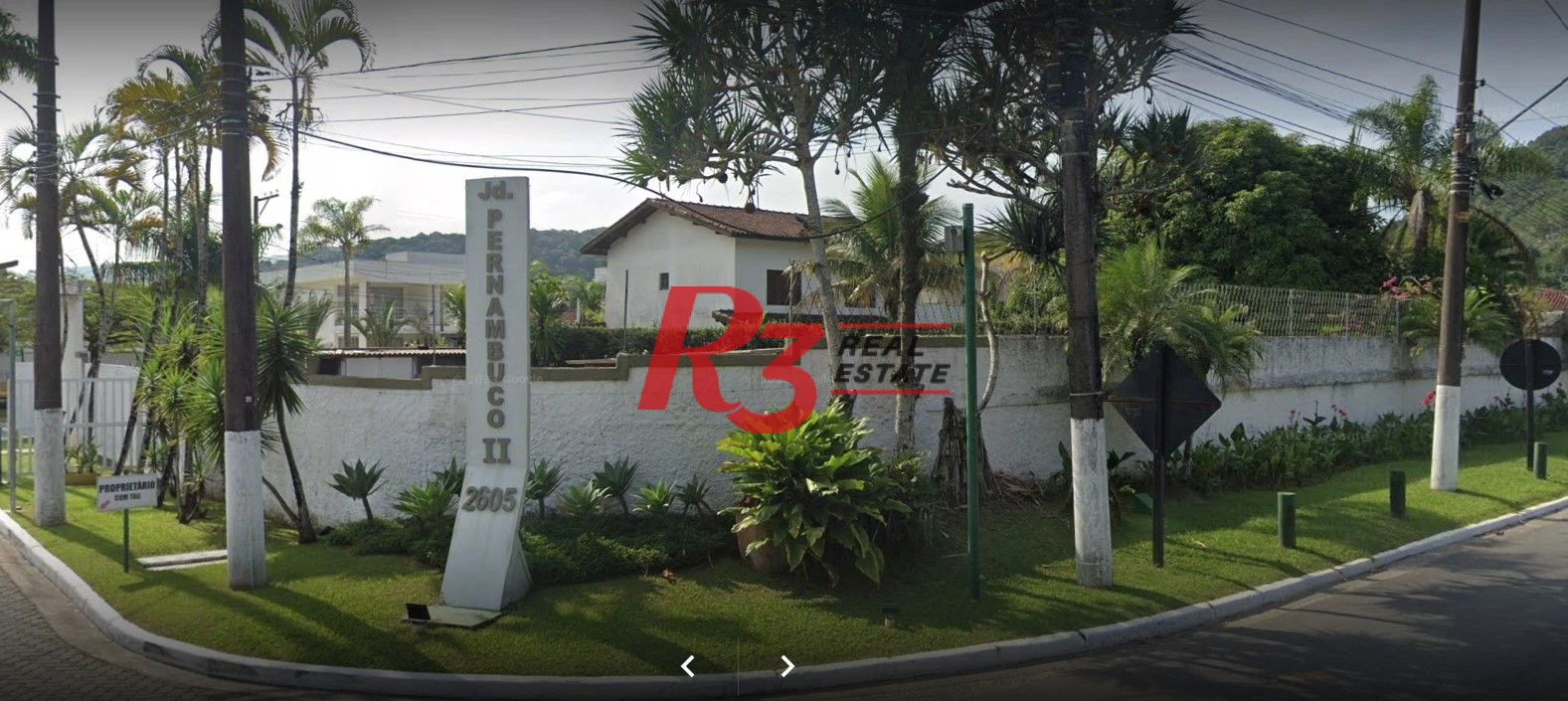 Casa com 4 dormitórios à venda, 247 m² por R$ 2.300.000 - Balneário Praia do Pernambuco - Guarujá/SP -