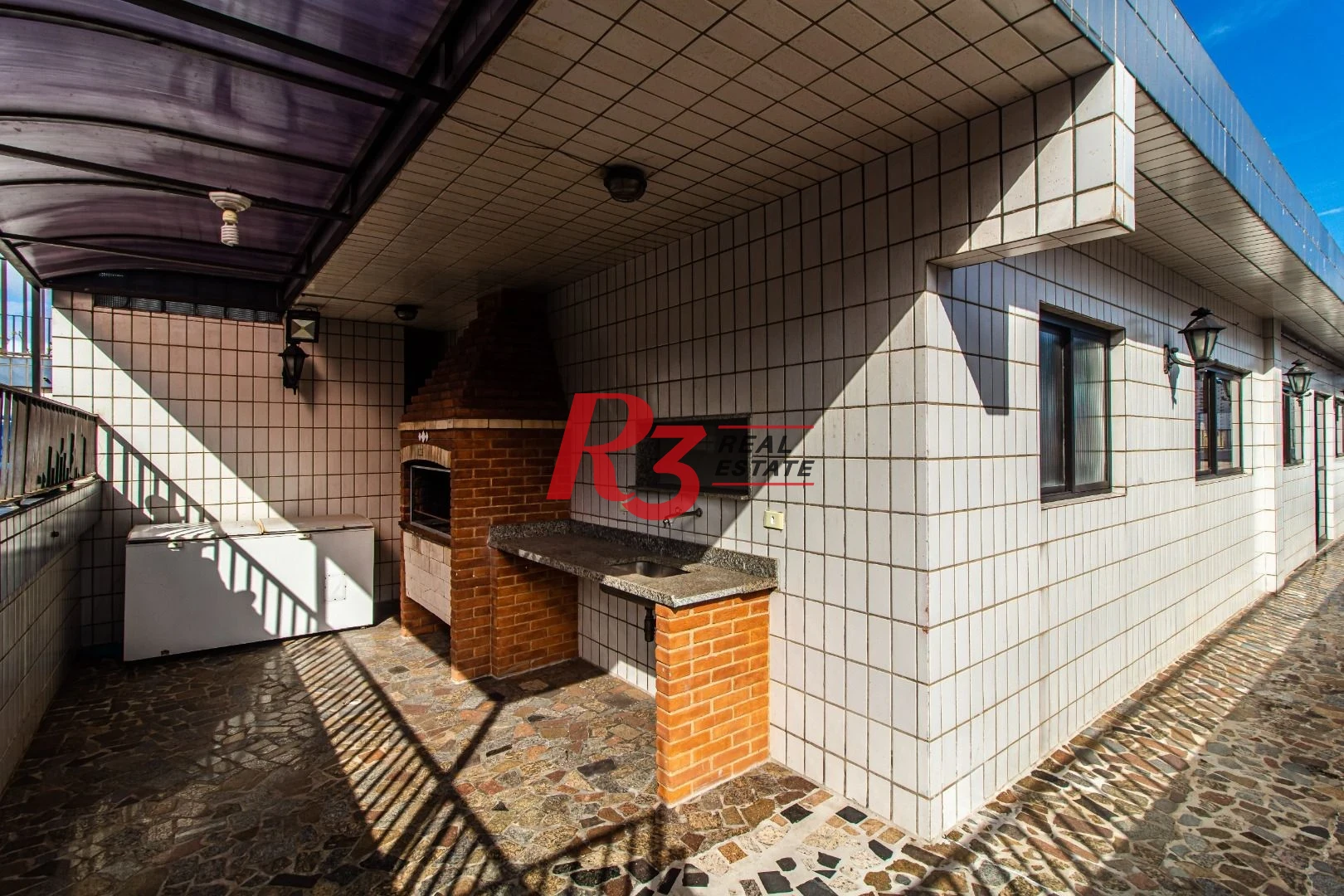 Apartamento com 2 dormitórios à venda, 104 m² por R$ 690.000,00 - Marapé - Santos/SP