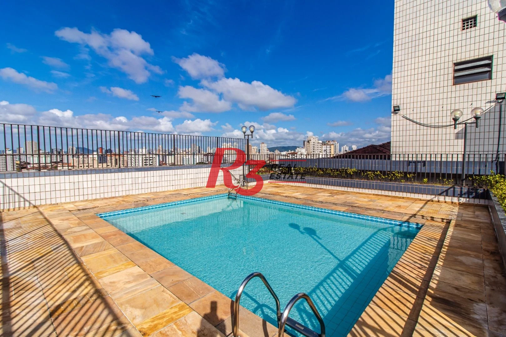 Apartamento com 2 dormitórios à venda, 104 m² por R$ 690.000,00 - Marapé - Santos/SP