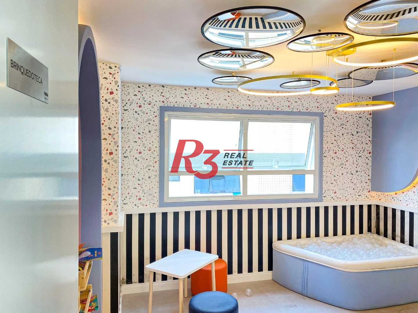 Apartamento com 2 dormitórios à venda, 82 m² por R$ 889.000,00 - Aparecida - Santos/SP