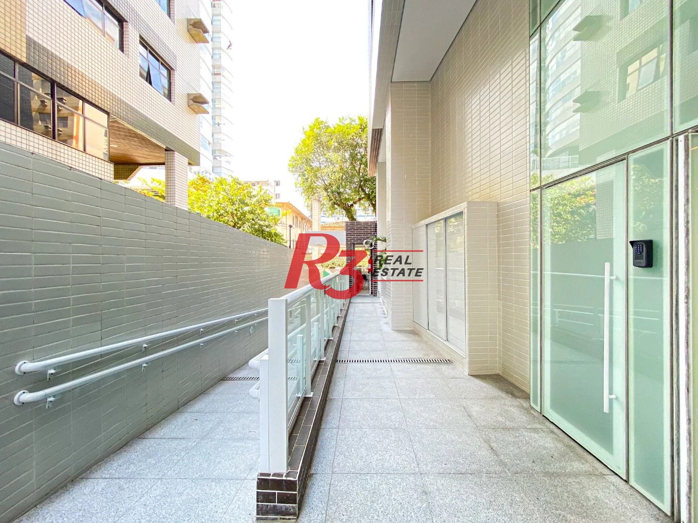 Apartamento com 2 dormitórios à venda, 82 m² por R$ 889.000,00 - Aparecida - Santos/SP