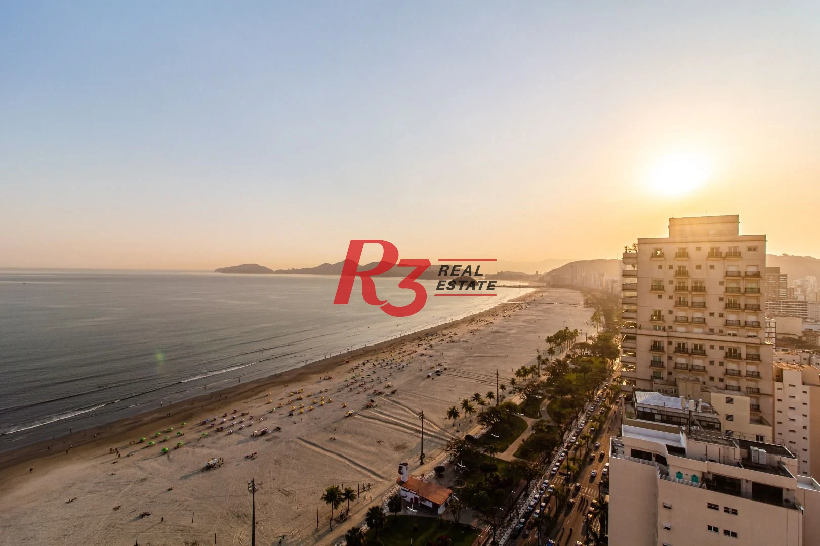 Flat com 2 dormitórios para alugar, 60 m² por R$ 7.000,00/mês - Boqueirão - Santos/SP