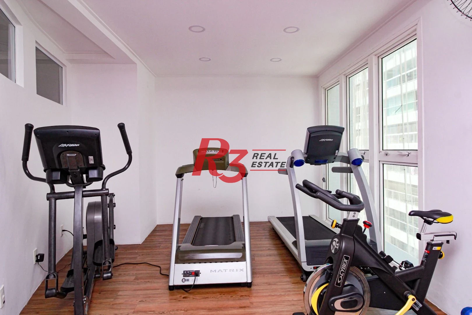 Loft para alugar, 72 m² por R$ 5.800,00/mês - Gonzaga - Santos/SP