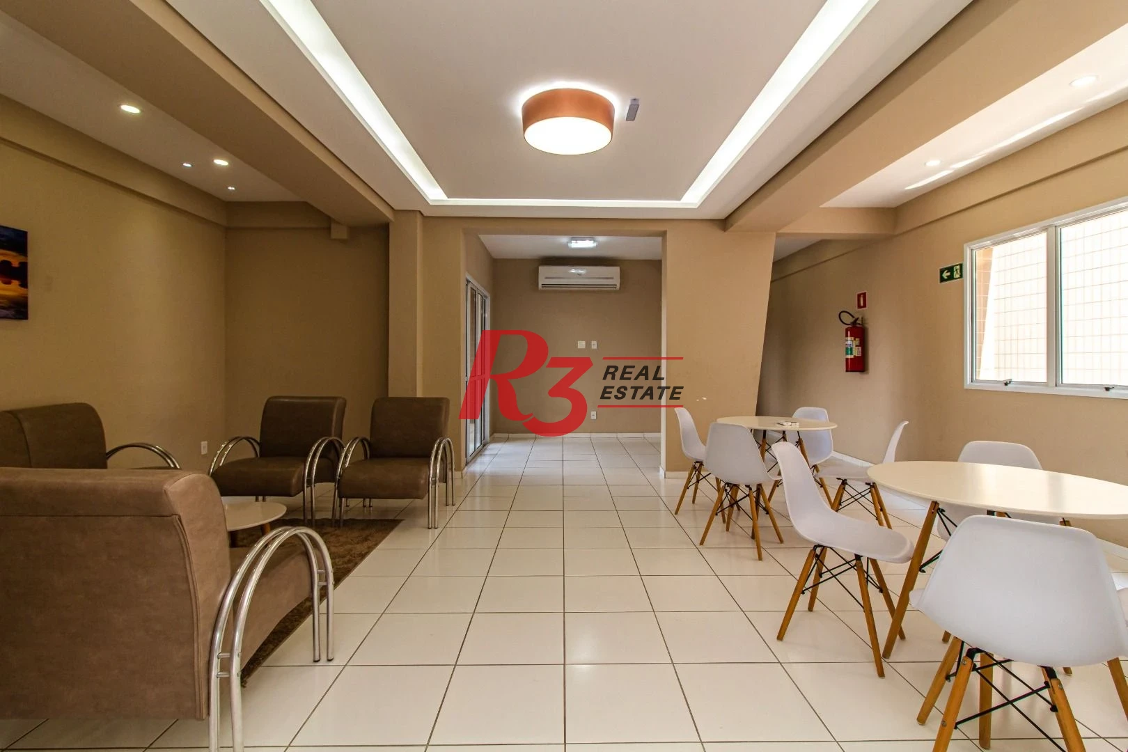 Apartamento com 2 dormitórios à venda, 60 m² por R$ 430.000,00 - Aparecida - Santos/SP