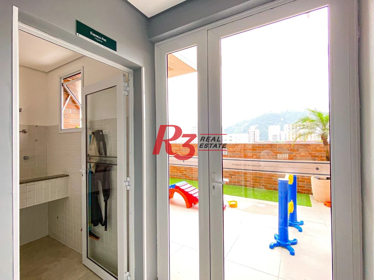 Apartamento com 1 dormitório para alugar, 45 m² por R$ 4.500,00/mês - Campo Grande - Santos/SP