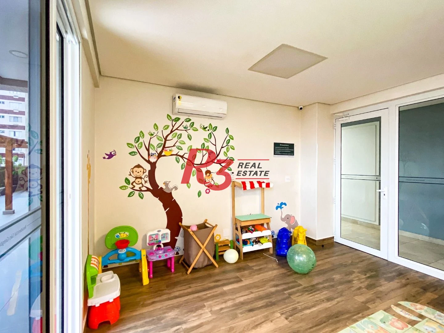 Apartamento com 1 dormitório para alugar, 45 m² por R$ 4.500,00/mês - Campo Grande - Santos/SP