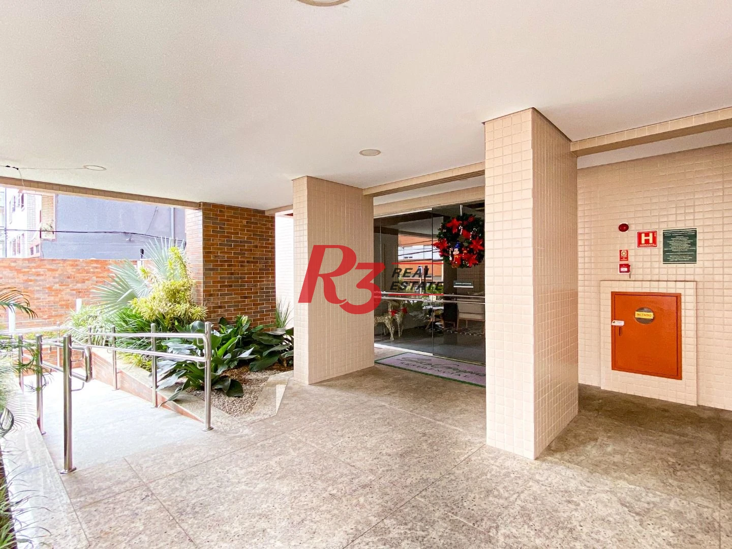 Apartamento com 1 dormitório para alugar, 45 m² por R$ 4.500,00/mês - Campo Grande - Santos/SP