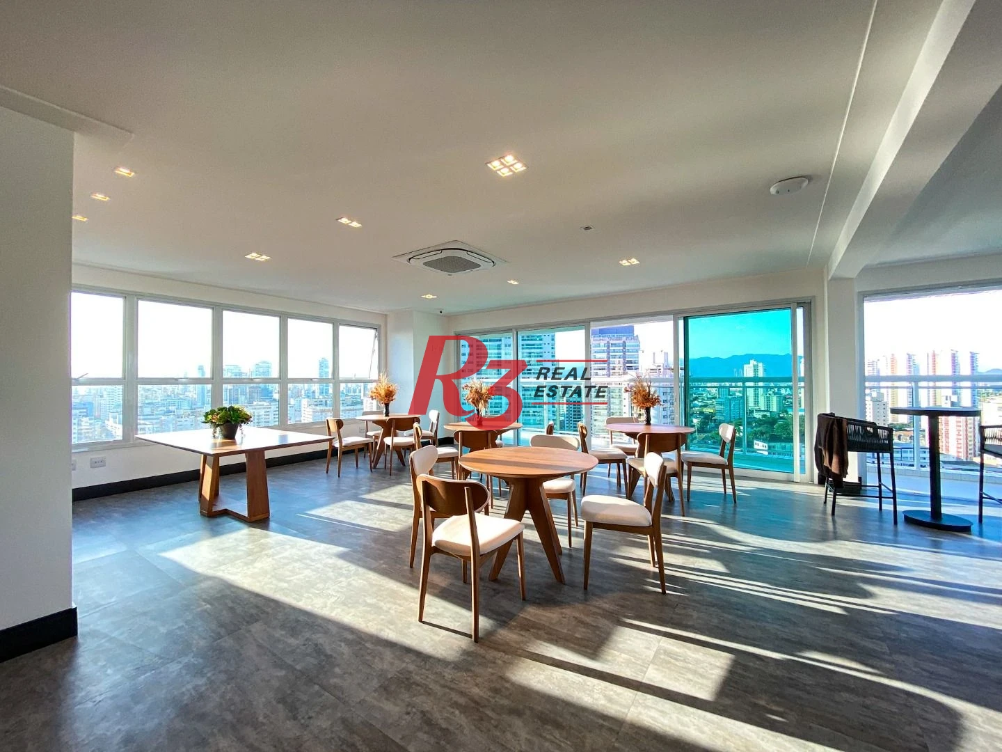 Apartamento com 3 dormitórios para alugar, 166 m² por R$ 18.400,00/mês - Ponta da Praia - Santos/SP
