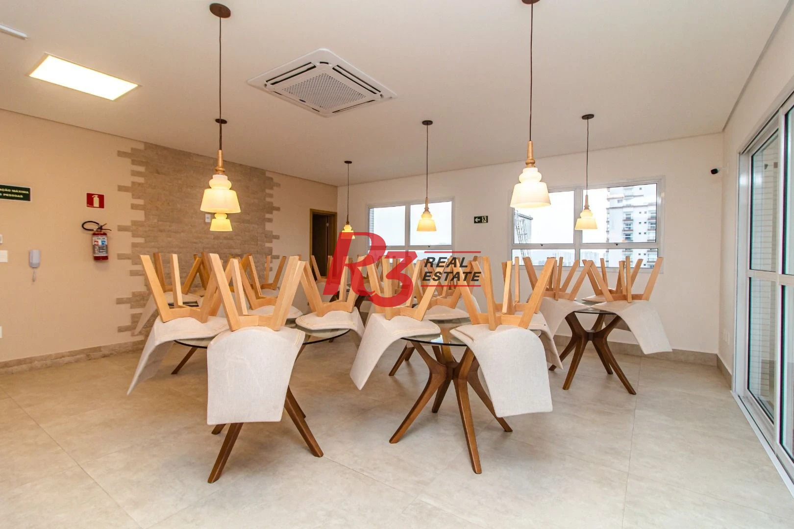 Apartamento com 3 dormitórios para alugar, 102 m² por R$ 8.000,00/mês - Aparecida - Santos/SP
