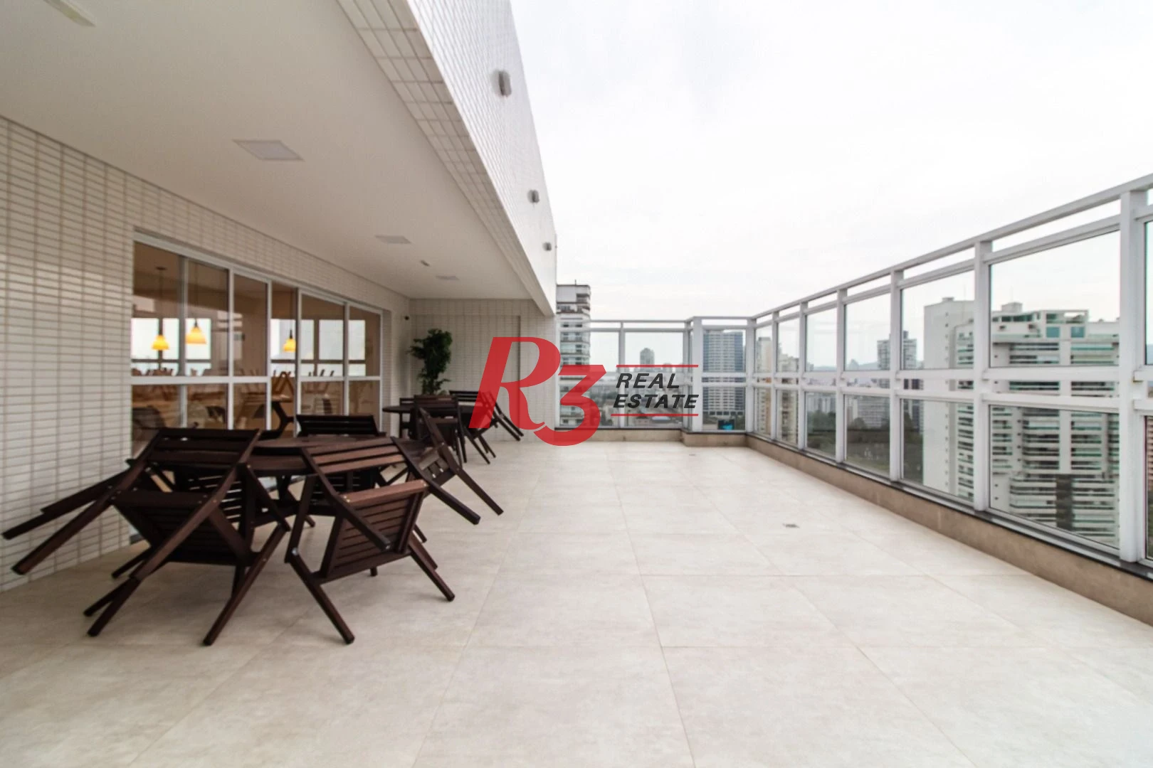 Apartamento com 3 dormitórios para alugar, 102 m² por R$ 8.000,00/mês - Aparecida - Santos/SP