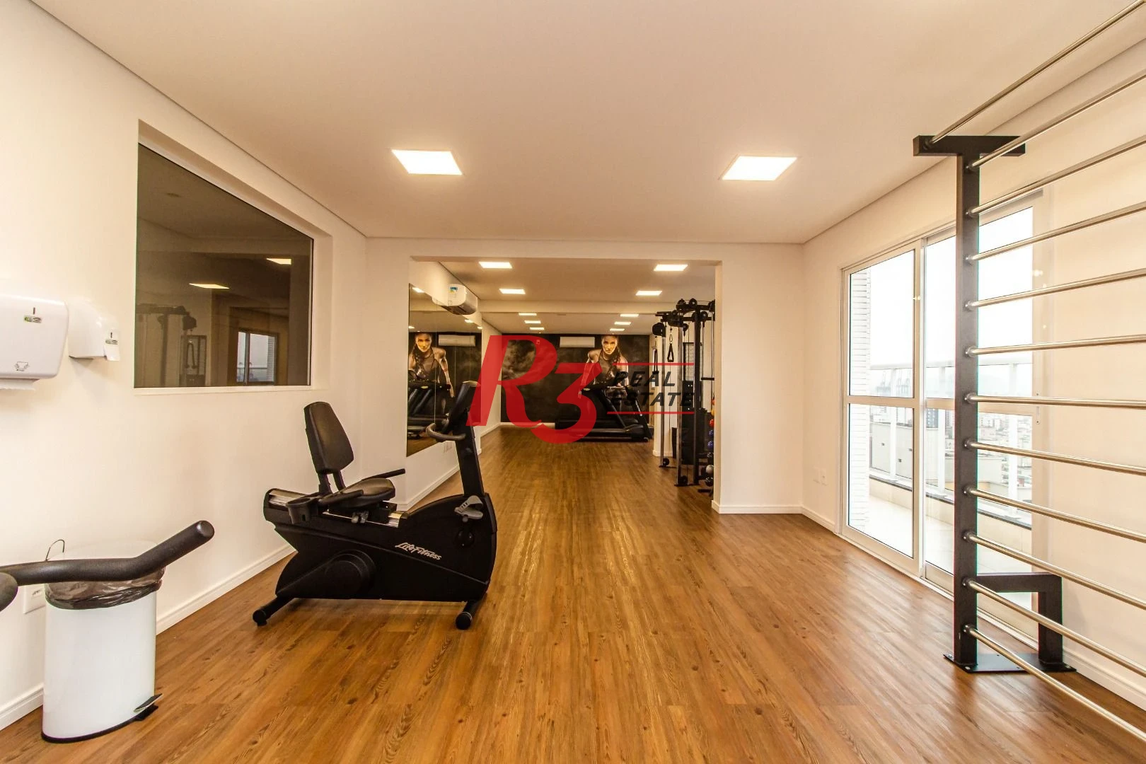 Apartamento com 3 dormitórios para alugar, 102 m² por R$ 8.000,00/mês - Aparecida - Santos/SP