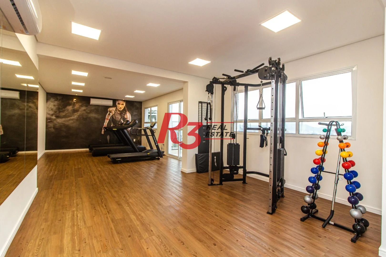 Apartamento com 3 dormitórios para alugar, 102 m² por R$ 8.000,00/mês - Aparecida - Santos/SP