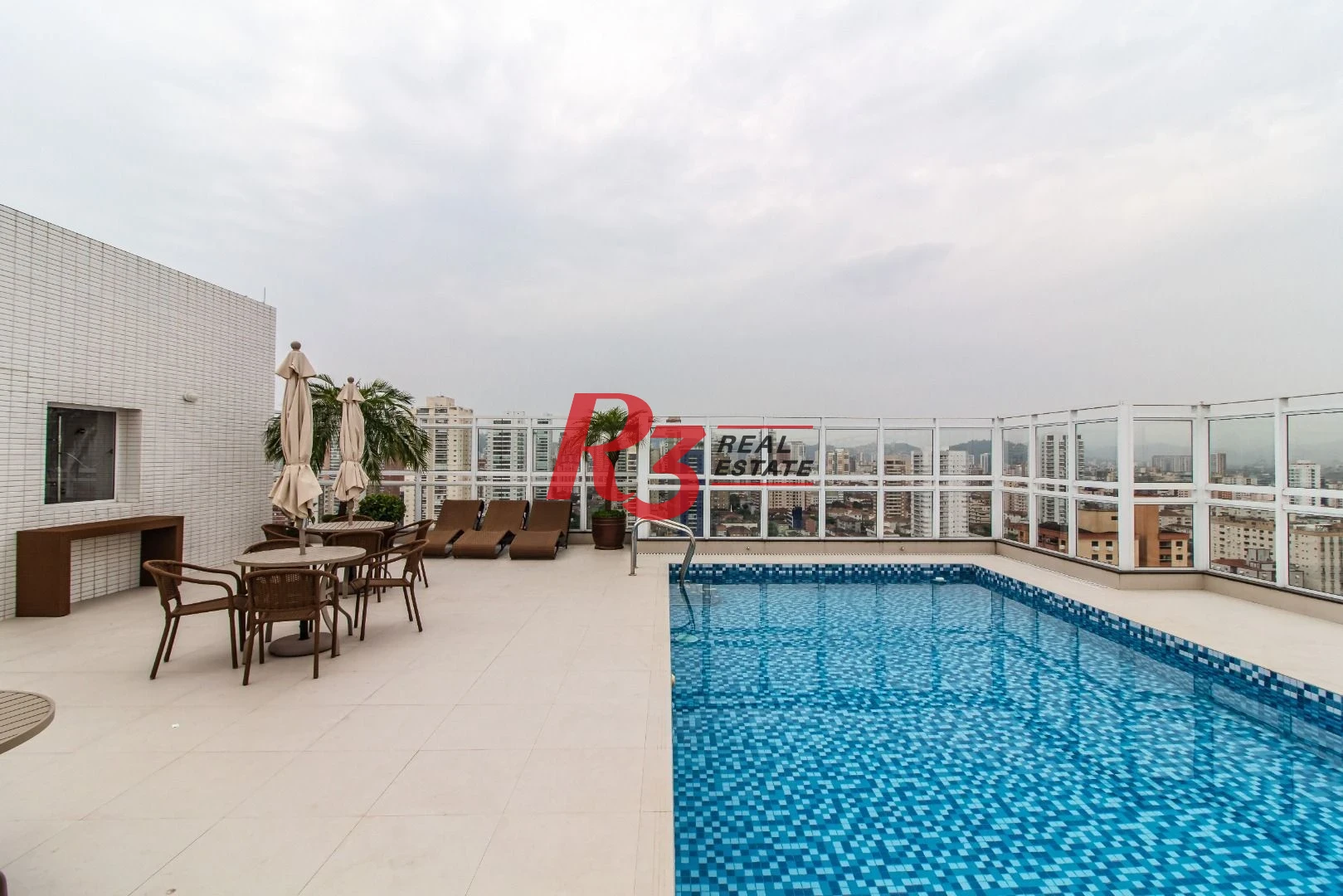 Apartamento com 3 dormitórios para alugar, 102 m² por R$ 8.000,00/mês - Aparecida - Santos/SP