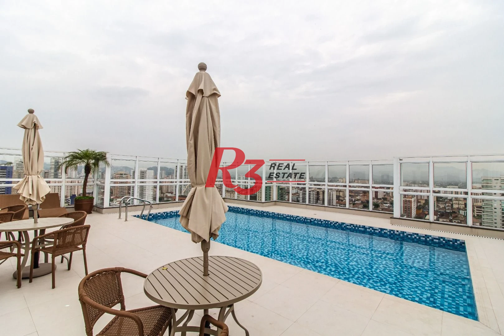 Apartamento com 3 dormitórios para alugar, 102 m² por R$ 8.000,00/mês - Aparecida - Santos/SP