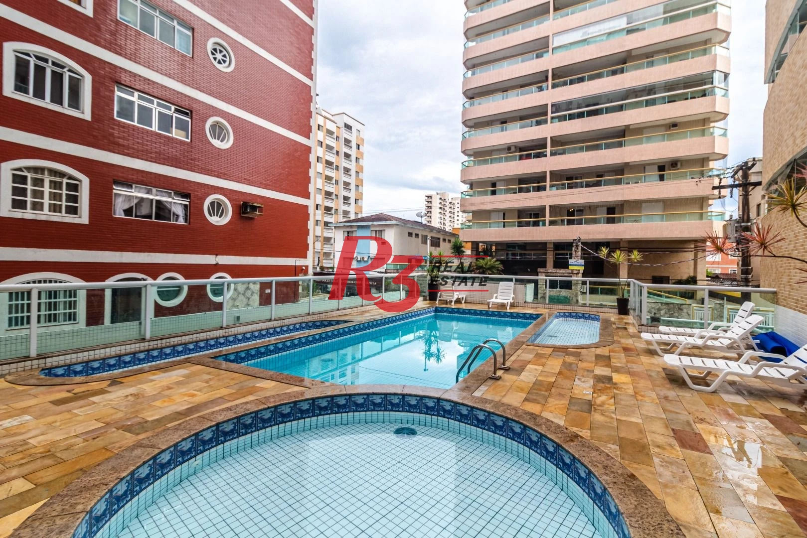 Apartamento com 3 dormitórios à venda, 168 m² - Tupi - Praia Grande/SP