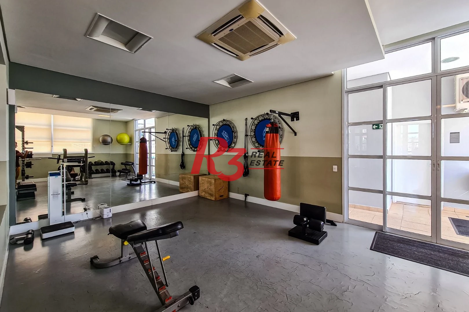 Apartamento à venda, 155 m² por R$ 1.980.000,00 - Embaré - Santos/SP