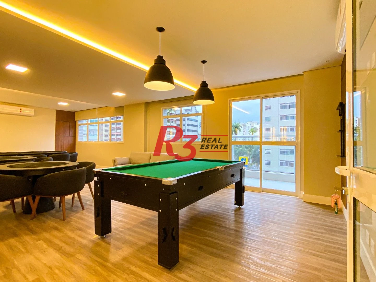 Apartamento com 2 dormitórios para alugar, 87 m² por R$ 7.500,00/mês - Gonzaga - Santos/SP
