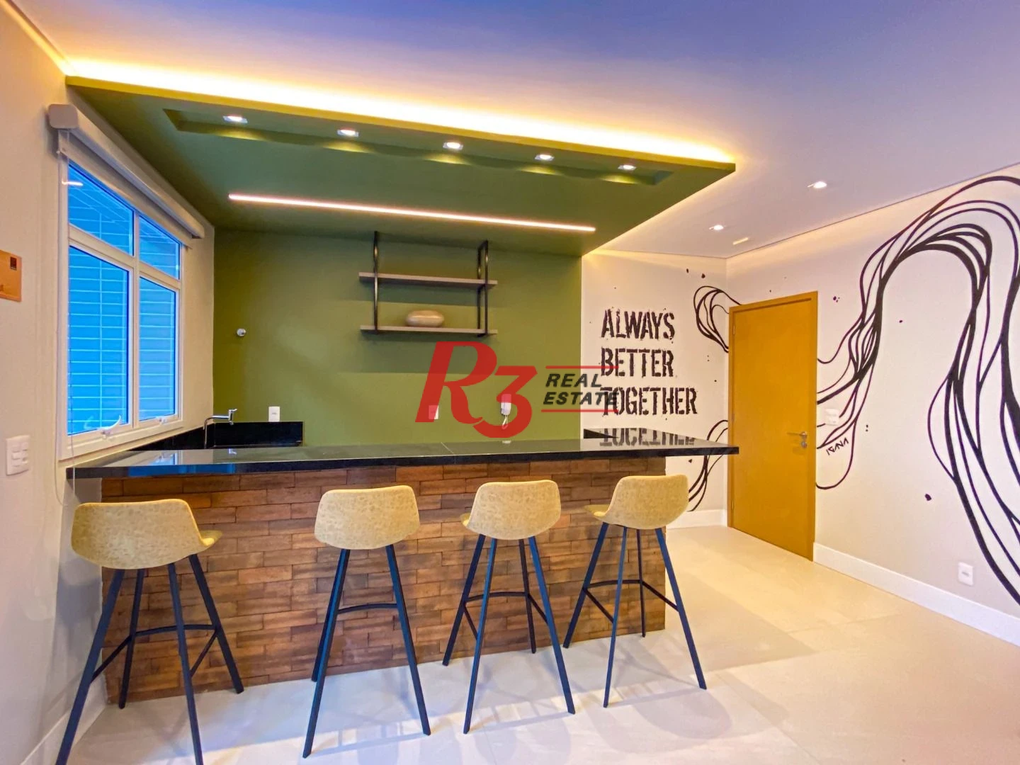 Apartamento com 2 dormitórios para alugar, 87 m² por R$ 7.500,00/mês - Gonzaga - Santos/SP