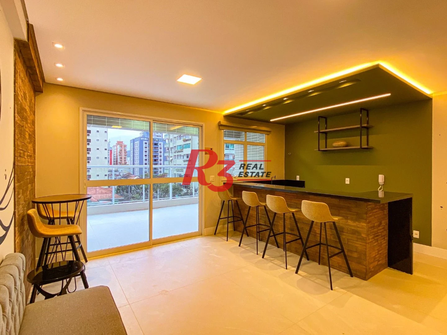 Apartamento com 2 dormitórios para alugar, 87 m² por R$ 7.500,00/mês - Gonzaga - Santos/SP