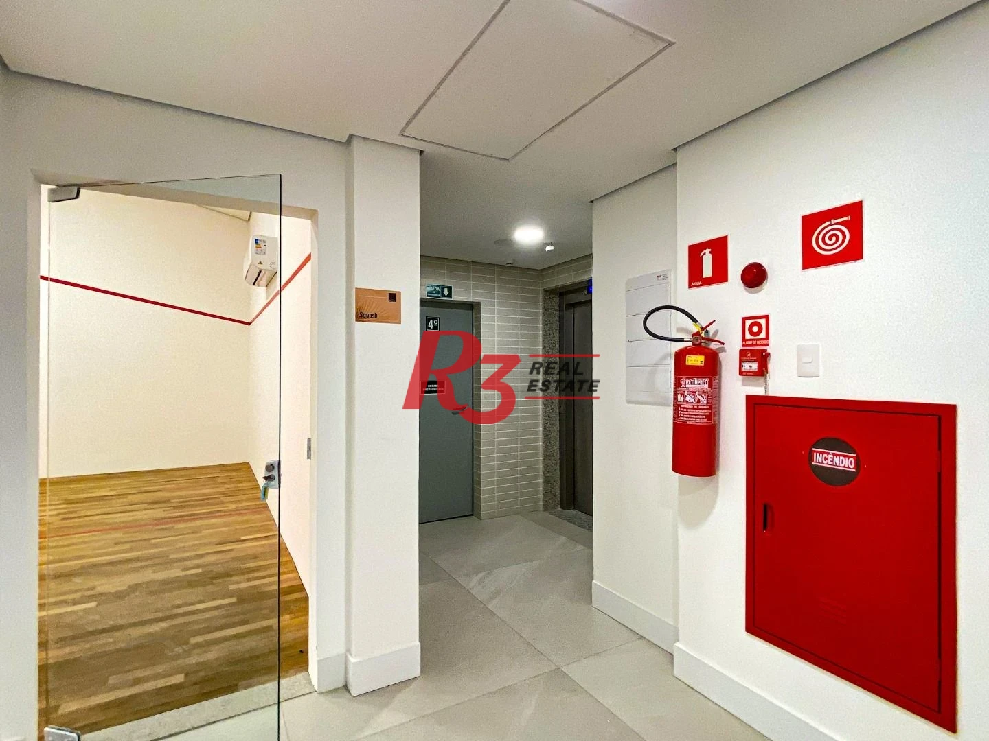 Apartamento com 2 dormitórios para alugar, 87 m² por R$ 7.500,00/mês - Gonzaga - Santos/SP