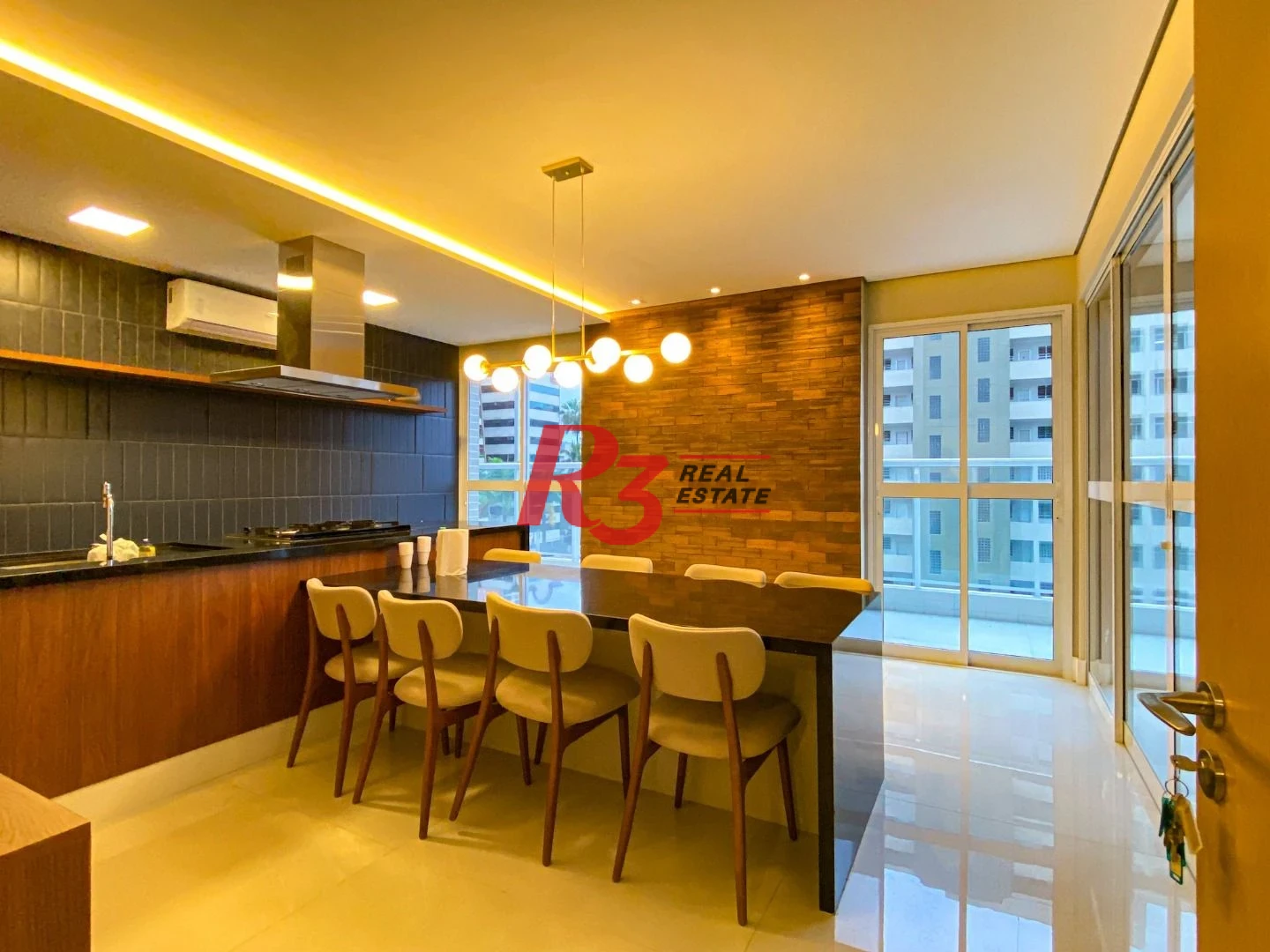 Apartamento com 2 dormitórios para alugar, 87 m² por R$ 7.500,00/mês - Gonzaga - Santos/SP