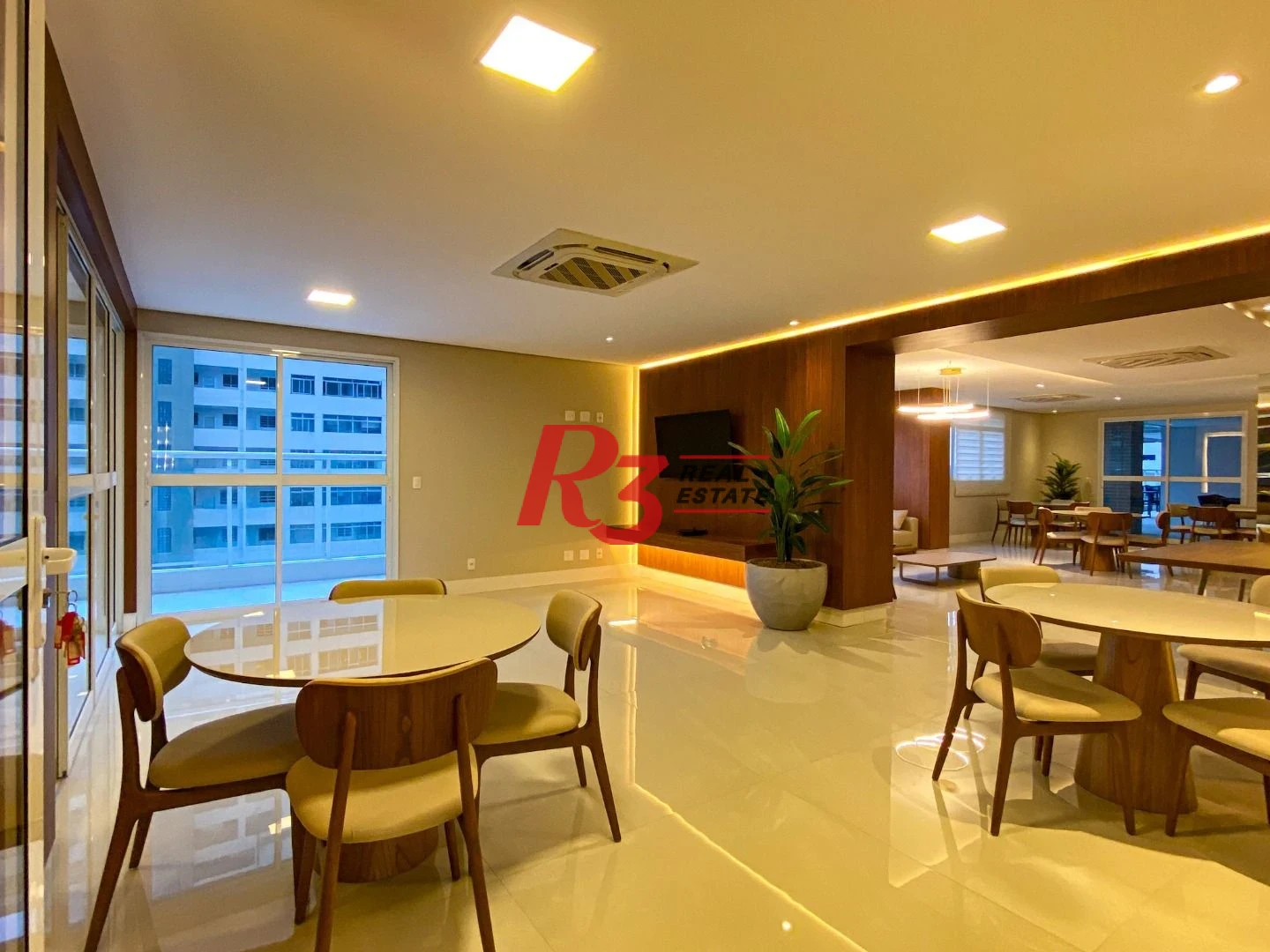 Apartamento com 2 dormitórios para alugar, 87 m² por R$ 7.500,00/mês - Gonzaga - Santos/SP