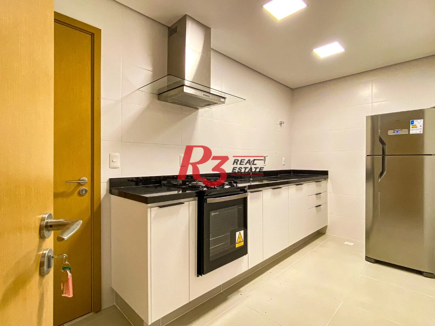 Apartamento com 2 dormitórios para alugar, 87 m² por R$ 7.500,00/mês - Gonzaga - Santos/SP