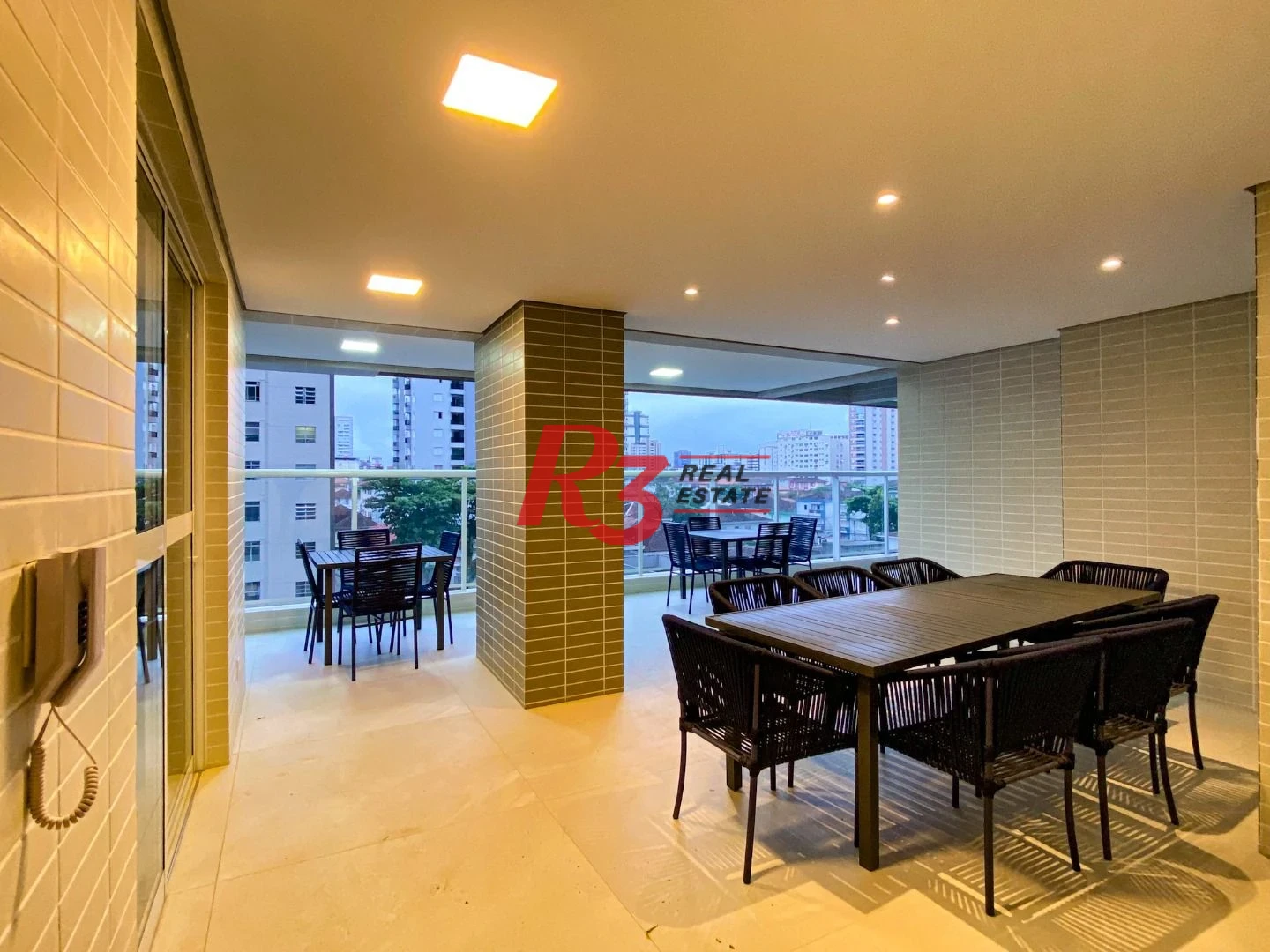 Apartamento com 2 dormitórios para alugar, 87 m² por R$ 7.500,00/mês - Gonzaga - Santos/SP