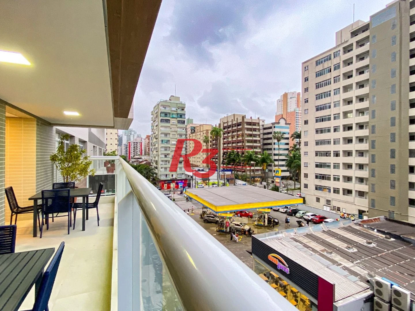Apartamento com 2 dormitórios para alugar, 87 m² por R$ 7.500,00/mês - Gonzaga - Santos/SP