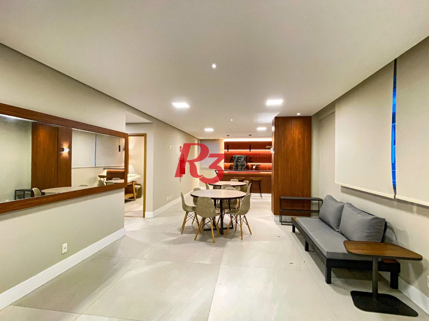 Apartamento com 2 dormitórios para alugar, 87 m² por R$ 7.500,00/mês - Gonzaga - Santos/SP