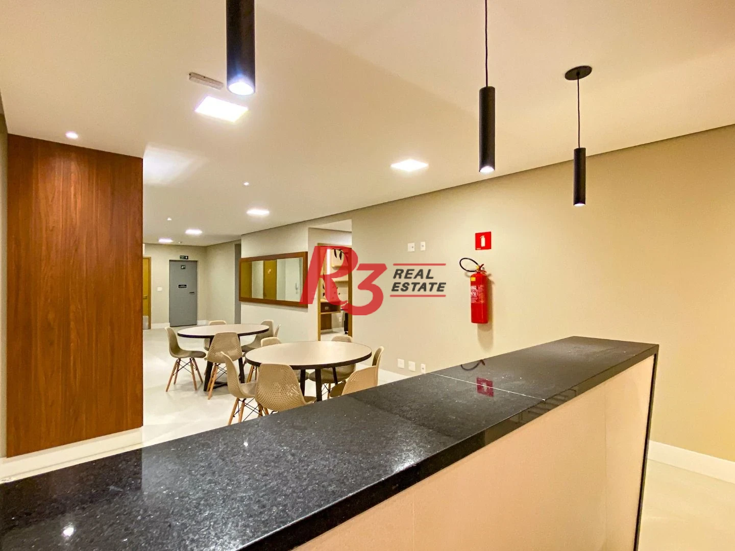 Apartamento com 2 dormitórios para alugar, 87 m² por R$ 7.500,00/mês - Gonzaga - Santos/SP