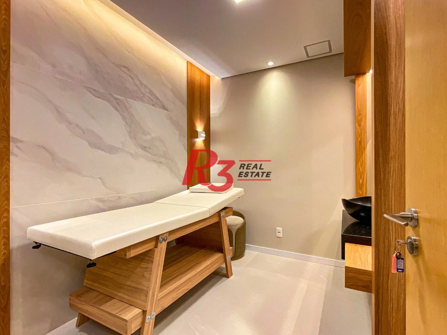 Apartamento com 2 dormitórios para alugar, 87 m² por R$ 7.500,00/mês - Gonzaga - Santos/SP
