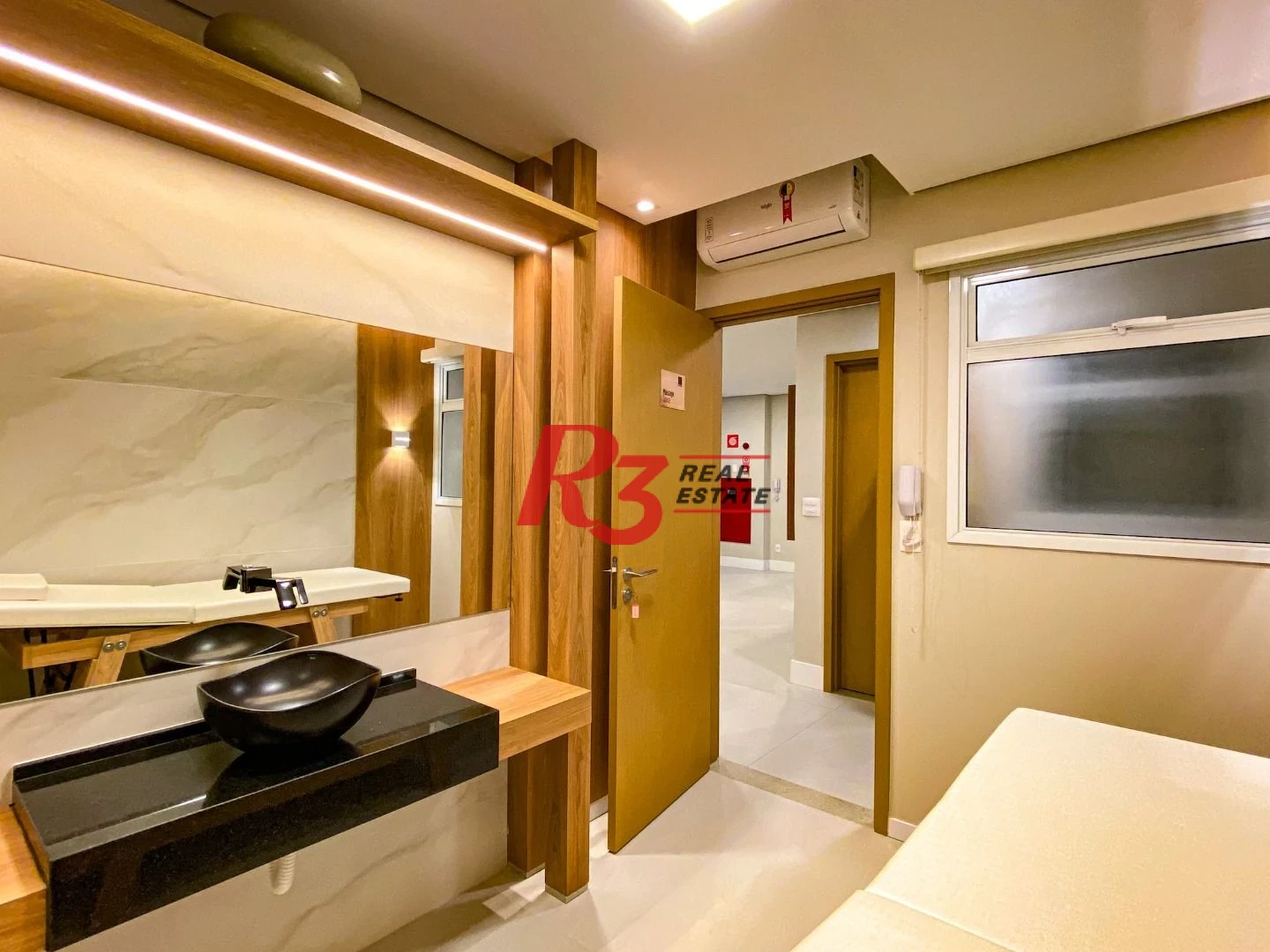 Apartamento com 2 dormitórios para alugar, 87 m² por R$ 7.500,00/mês - Gonzaga - Santos/SP