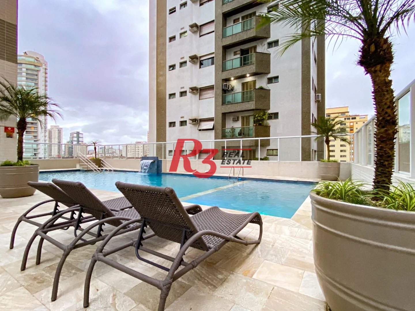 Apartamento com 2 dormitórios para alugar, 87 m² por R$ 7.500,00/mês - Gonzaga - Santos/SP