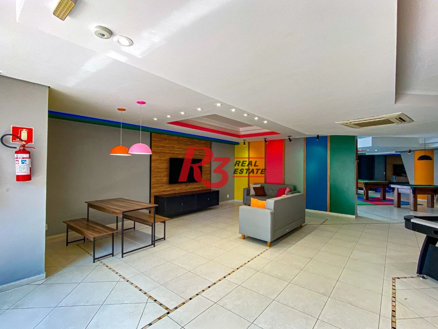 Apartamento com 3 dormitórios à venda, 199 m² por R$ 3.180.000,00 - Ponta da Praia - Santos/SP
