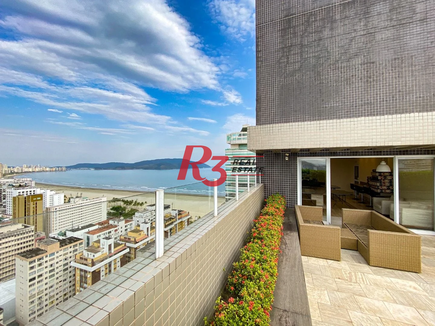 Apartamento, 71 m² - venda por R$ 1.325.000,00 ou aluguel por R$ 6.800,00/mês - Gonzaga - Santos/SP