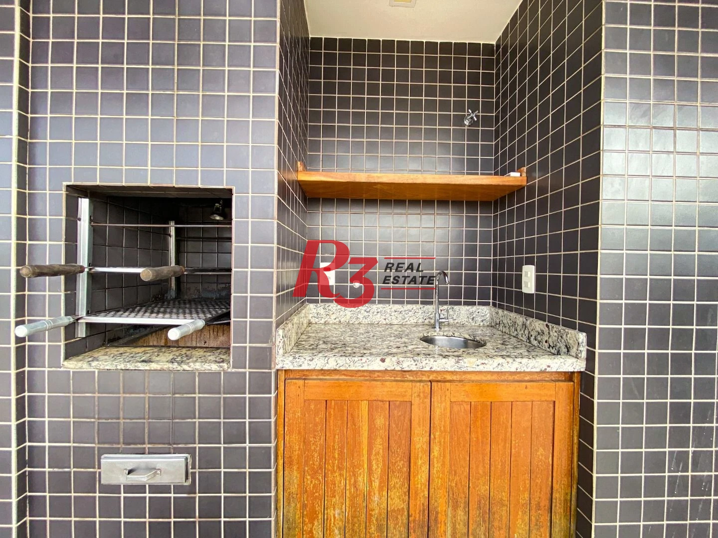 Apartamento, 71 m² - venda por R$ 1.325.000,00 ou aluguel por R$ 6.800,00/mês - Gonzaga - Santos/SP