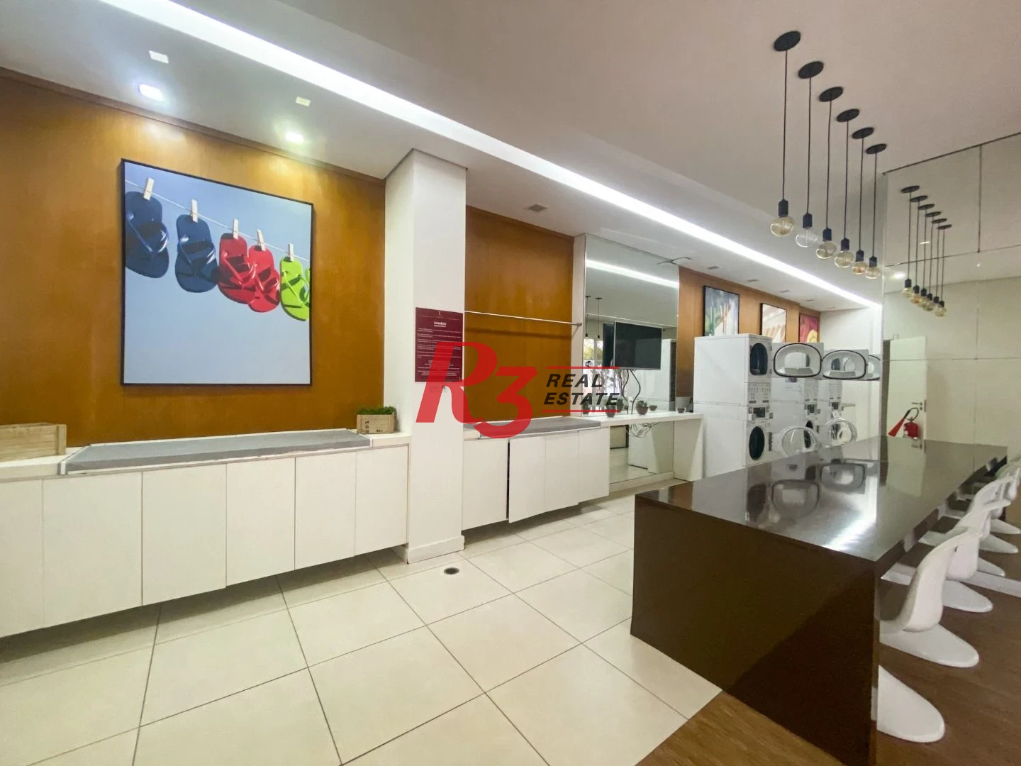 Apartamento com 1 dormitório para alugar, 47 m² por R$ 4.300,00/mês - Boqueirão - Santos/SP