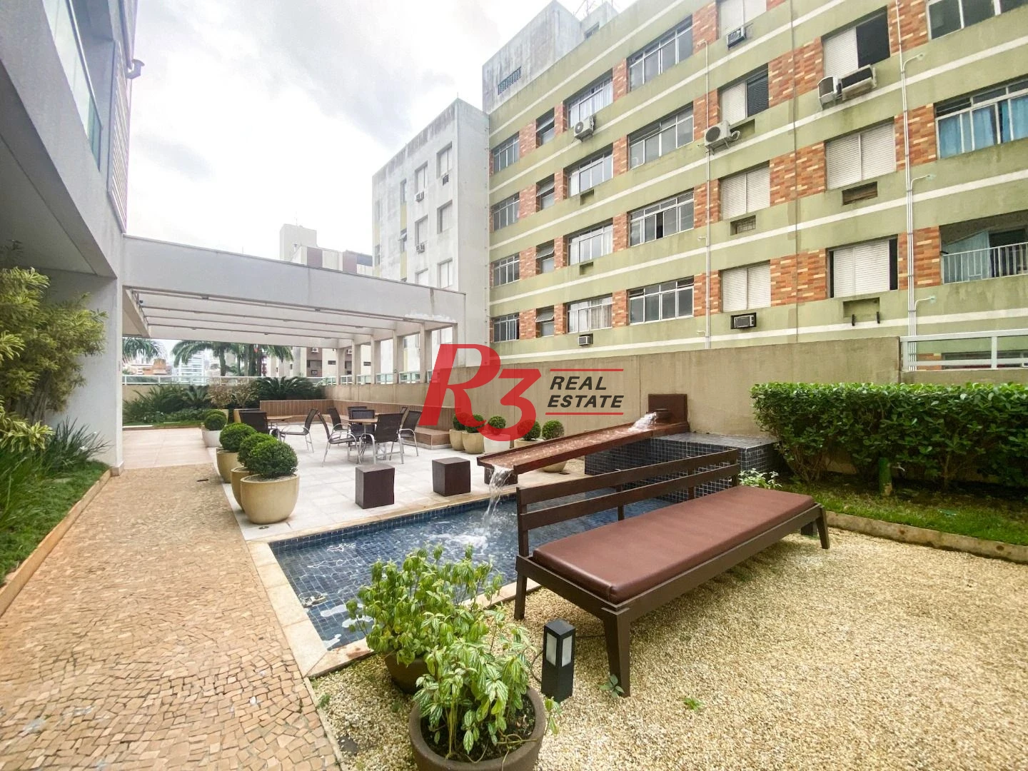 Apartamento com 1 dormitório para alugar, 47 m² por R$ 4.300,00/mês - Boqueirão - Santos/SP