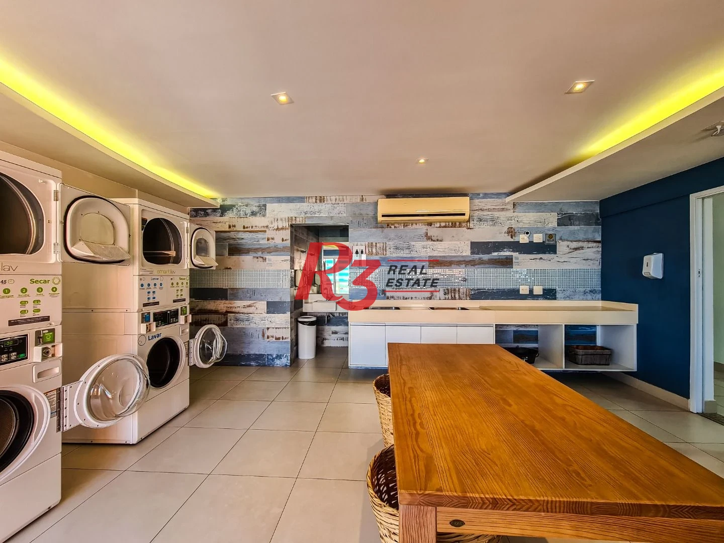 Apartamento para alugar, 59 m² por R$ 5.200,00/mês - Boqueirão - Santos/SP