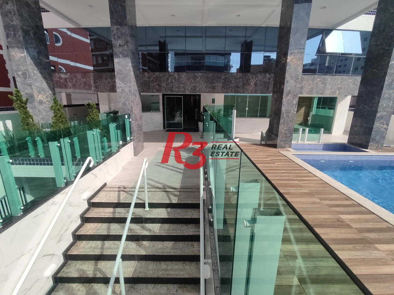 Apartamento com 3 dormitórios à venda, 93 m² por R$ 620.000,00 - Vila Tupi - Praia Grande/SP