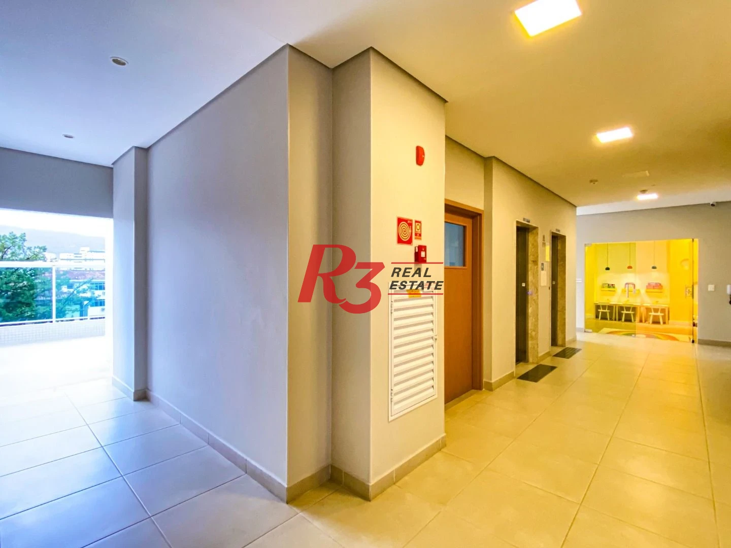 Apartamento com 3 dormitórios para alugar, 104 m² por R$ 14.500,00/mês - Gonzaga - Santos/SP
